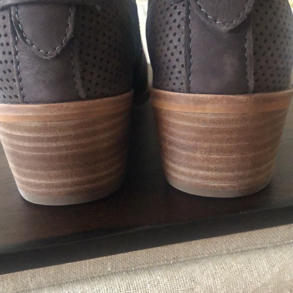 Dolce Vita anthracite (grey) nubuck Kara booties great condition. Worn twice - Picture 5 of 13